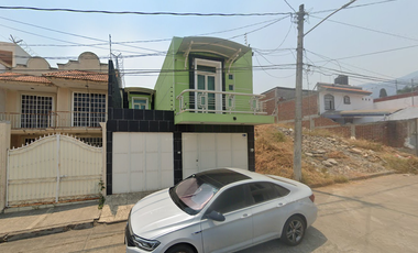 CASA A LA VENTA EN SAN JUAN BAUTISTA, URUAPAN, MICHOACAN, REMATE ADJUDICADO