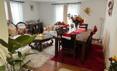 CASA EN VENTA | 4 DORMITORIOS - 3 BAÑOS - 4 ESTACIONAMIENTOS | FALDEOS DE CURAUMA - AV. LAS TABLAS / PARIS