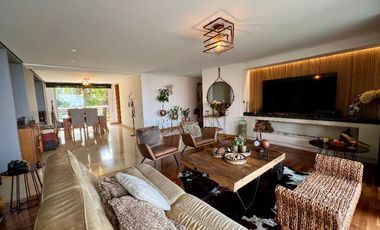 Vendo Apartamento en La Calera, Medellin El Poblado 228 Mts