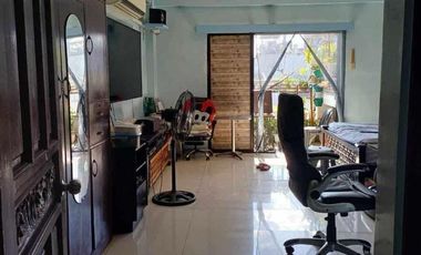 HOUSE AND LOT FOR SALE IN TAGUIG CITY