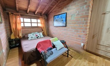 SE ARRIENDA CASA FINCA AMOBLADA EN MARINILLA