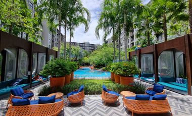 La Habana Hua Hin Big condo near the sea