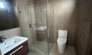 VENTA DE APARTAMENTO EN ALTAMIRA - 76 M², 2 HABITACIONES, BALCÓN Y PARQUEADERO