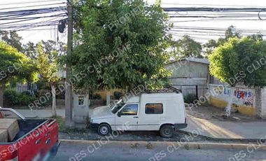 CASA EN BUIN en Avda. San Martin 26 / 200 mts2