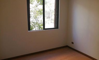 HOLANDA/QUILLAY, PROVIDENCIA, COMPLETAMENTE REMODELADO, 3 DORMITORIOS, 3 BAÑOS, TERRAZA, ESTACIONAMIENTO Y BODEGA