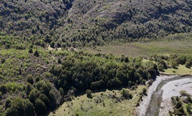 SE VENDE HERMOSO PREDIO DE 769 HECTAREAS, RÍO LOS ÑADIS, COMUNA DE COCHRANE, REGION DE AYSEN