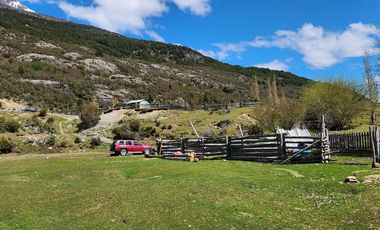 SE VENDE HERMOSO PREDIO DE 769 HECTAREAS, RÍO LOS ÑADIS, COMUNA DE COCHRANE, REGION DE AYSEN