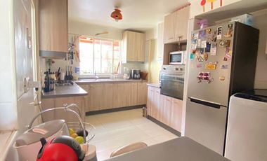 Casa en Condominio Barrio Austria de Puente Alto.