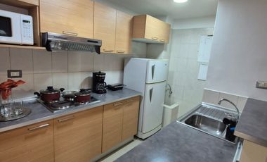 Departamento Amoblado en Venta en Torres del Sol, 1 Habitación, 1 Baño, Garaje, Piscina Gimnasio, Seguridad.