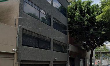 EDIFICIO EN EXCELENTE ESTADO EN COL EL PARQUE, CERCA DE TOREO