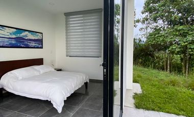 CASA CAMPESTRE AMOBLADA VIA TERMALES SANTA ROSA DE CABAL EN RENTA