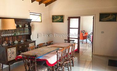 Leon Propiedades vende o arrienda parcela con casa en Campo lindo, Curacaví.