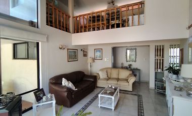 ¡Oportunidad única! Se vende comoda casa en Condominio Quinto Centenario.