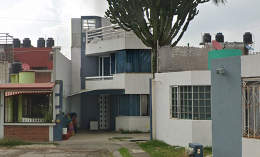 CASA A LA VENTA EN REAL SANTA ROSA, URUAPAN, MICHOACAN, REMATE ADJUDICADO