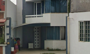 CASA A LA VENTA EN REAL SANTA ROSA, URUAPAN, MICHOACAN, REMATE ADJUDICADO