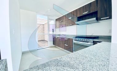 VENTA CASA ZAKIA 4 RECAMARAS 1 EN PLANTA BAJA EL MARQUES QUERETARO