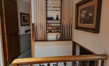 Bosques de las Lomas Venta Preciosa Residencia con alberca, excelente ubicación