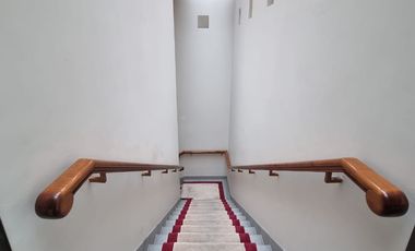 Bosques de las Lomas Venta Preciosa Residencia con alberca, excelente ubicación