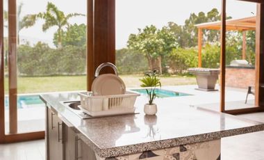 VENDO CASA EN CONDOMINIO MALA