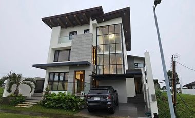 BRAND NEW 5BR HOUSE AND LOT IN VENARE NUVALI LAGUNA