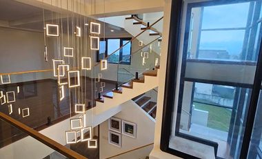BRAND NEW 5BR HOUSE AND LOT IN VENARE NUVALI LAGUNA