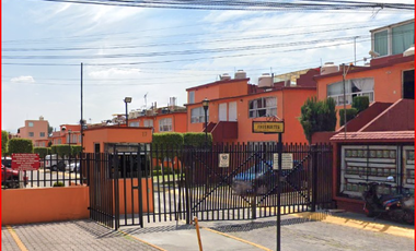 VENTA REMATE BAN CASA AHUEHUETES U H VALLE DEL TENAYO TLALNEPANTLA DE BAZ EDO DE MEX