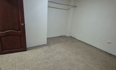 Departamento en Alquiler en el Centro de Guayaquil, 3 Habitaciones, 1 Baño, Centro.