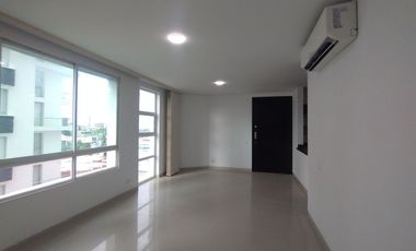 Apartamento en arriendo en Alto Prado.