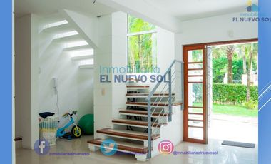 ¡¡INVIERTE YA EN CASA CAMPESTRE DENTRO DE CONDOMINIO MUY GRANDE Y HERMOSA MUY BIEN UBICADA!!SECTOR RESTREPO
