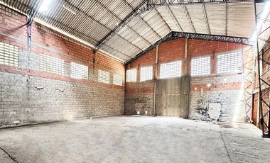 VENDO EXCELENTE BODEGA EN SAHAGUN - CORDOBA