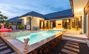 3-Bedroom, 3-Bathroom Tropical Pool Villa in Ao Nang, Krabi