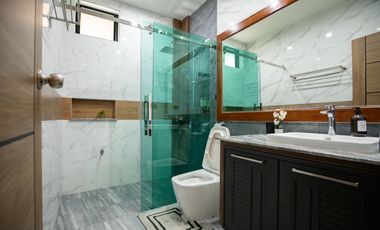 3-Bedroom, 3-Bathroom Tropical Pool Villa in Ao Nang, Krabi