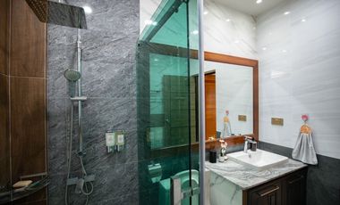 3-Bedroom, 3-Bathroom Tropical Pool Villa in Ao Nang, Krabi