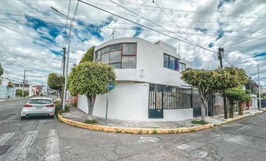 CASA EN RENTA PARA OFICINA EN MAESTRO FEDERAL, PUEBLA