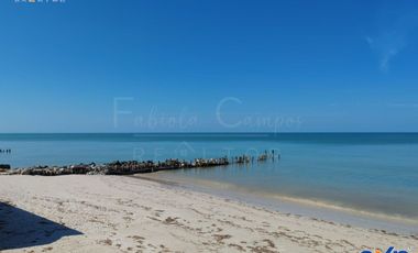 Casa de 1 piso y 3 recámaras en venta en Chelem Yucatán - Entrega inmediata