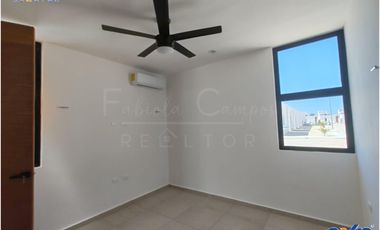Casa de 1 piso y 3 recámaras en venta en Chelem Yucatán - Entrega inmediata