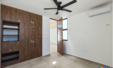 Casa de 1 piso y 3 recámaras en venta en Chelem Yucatán - Entrega inmediata