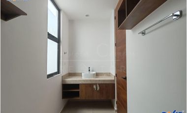 Casa de 1 piso y 3 recámaras en venta en Chelem Yucatán - Entrega inmediata