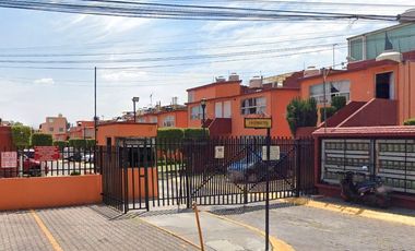 CASA AHUEHUETES VALLE DE LAS PIRÀMIDES