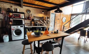 Se vende Loft tipo industrial de 82 m2 con alberca y jardin  en fraccionamiento Aiyana, Xochitepec, Mor.