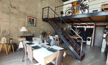 Se vende Loft tipo industrial de 82 m2 con alberca y jardin  en fraccionamiento Aiyana, Xochitepec, Mor.