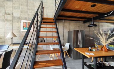 Se vende Loft tipo industrial de 82 m2 con alberca y jardin  en fraccionamiento Aiyana, Xochitepec, Mor.