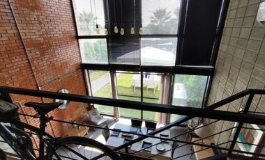 Se vende Loft tipo industrial de 82 m2 con alberca y jardin  en fraccionamiento Aiyana, Xochitepec, Mor.