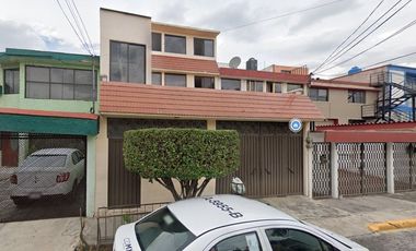CASA ADJUDICADA EN LAS MARGARITAS, TLANEPANTLA, EDO DE MEX. ATRAS DE MUNDO E. OPORTUNIDAD PARA INVERSIONISTAS.