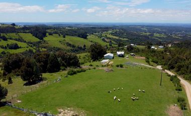 Campo a una hora de Puerto Varas de 8,6 hectáreas con hermosa vista