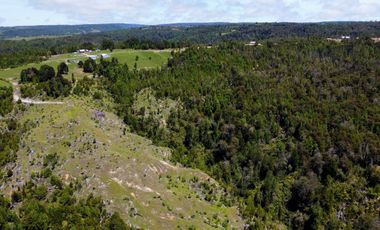 Campo a una hora de Puerto Varas de 8,6 hectáreas con hermosa vista