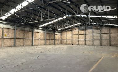BODEGA EN EXCELENTE UBICACIÓN