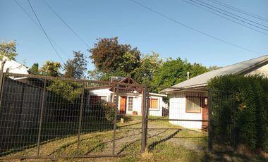 Nuevo precio! Venta casa 3D2B con cabaña 3D1B en sector Las Mariposas, Chillán