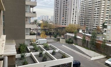 Excelente departamento en San Miguel para la venta Alcalde Pedro Alarcón 851, San Miguel,  2 Dorm. 2 Baños 55 m² $124.000.000Gasto comun: $100000