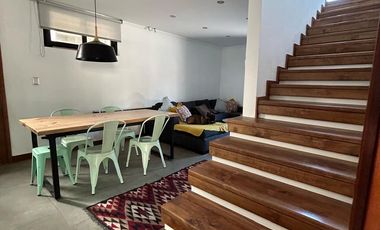 CASA ESTILO MODERNO, CONDOMINIO LAS BRISAS DE CHICUREO, COLINA, 430/2.000 M2, 5 DORMITORIOS, 6 BAÑOS, TERRAZA, QUINCHO Y PISCINA